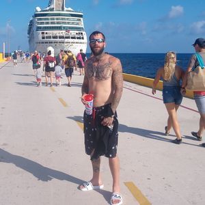 Meet your Posher, Eddie